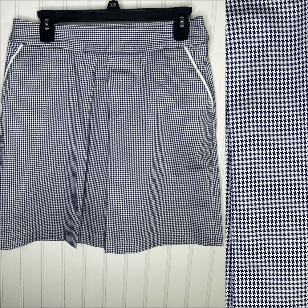 - Peter Millar Pleated Front Skort Size 6